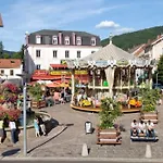 Pretty Nest In The Center Апартаменты Жерарме